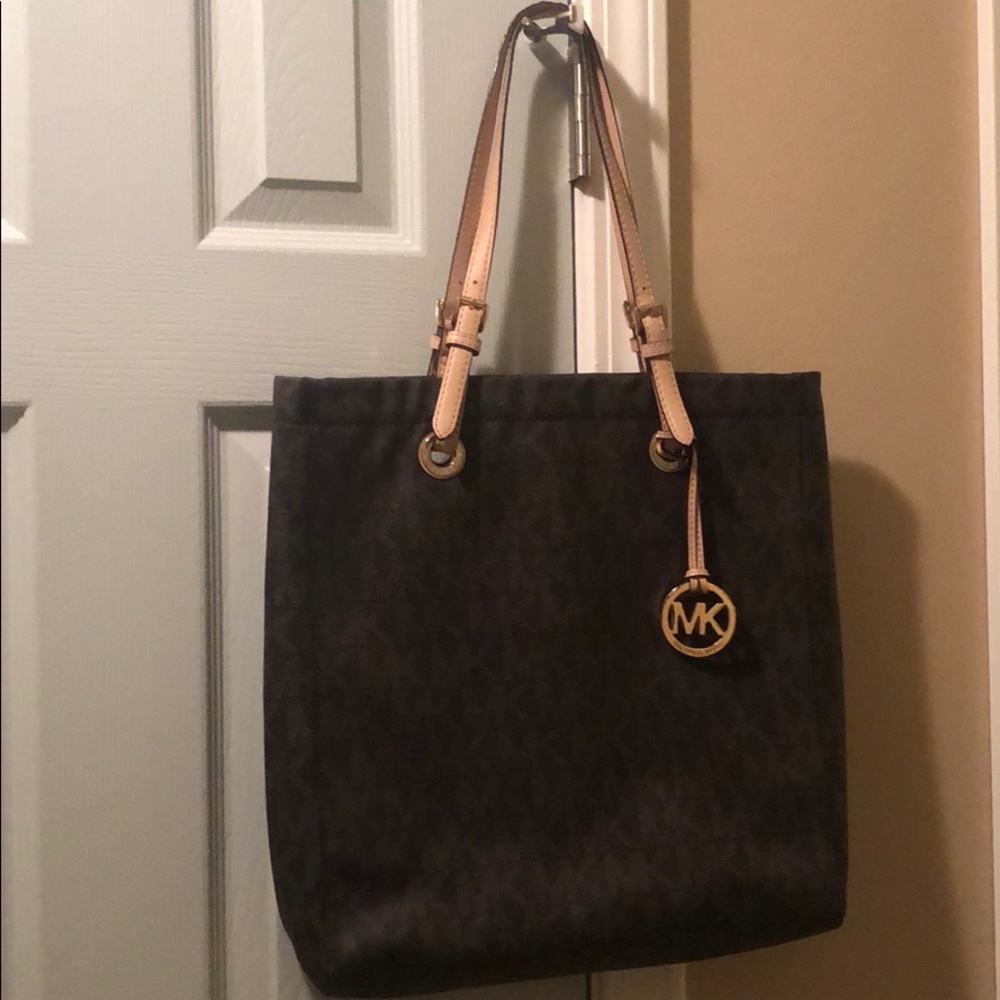 Michael Kors Logo Tote
